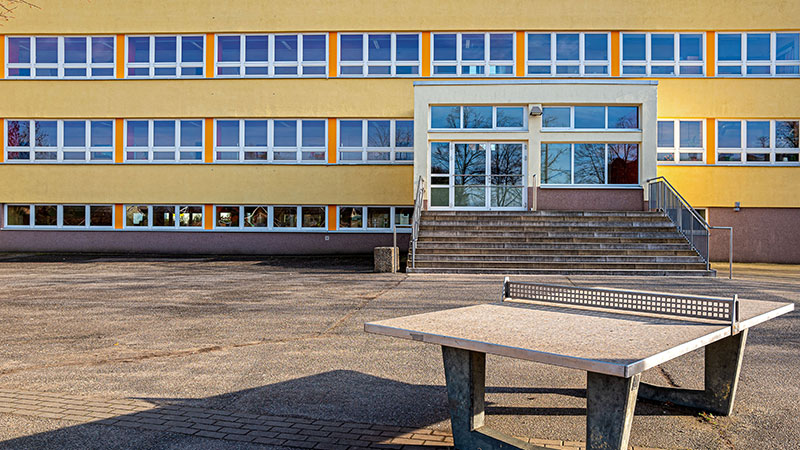 Rise in Right-Wing Extremism in Brandenburg Schools Sparks Concern and Debate