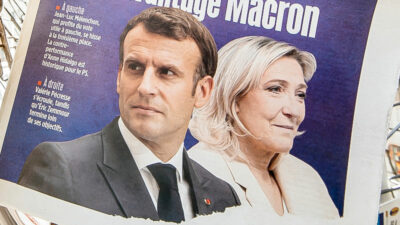 Emmanuel Macron, Präsident, Frankreich, Marine Le Pen, Rechtsextremist, Rechtspopulist, Politik, Zeitung