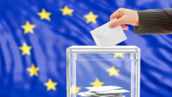 Europawahl, EU, Europäische Union, Wahlen, Wahl, Wahlurne, Wahlschein, Hand