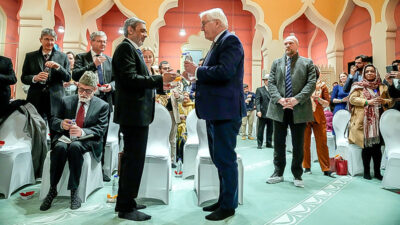 Bundespräsident, Frank-Walter Steinmeier, Moschee, Ramadan, Fastenbrechen, Muslime, Islam, Ahmadiyya