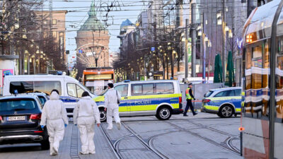 Mannheim, Todesfahrt, Polizei, Stadt, Straße, Absperrung, Anschlag